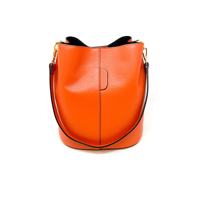 German Fuentes  GF2554 LEATHER BUCKET BAG