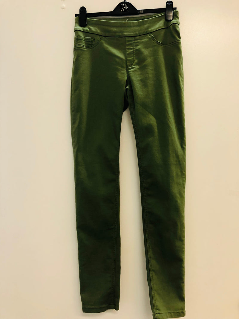 Final Sale UP pant Size 4