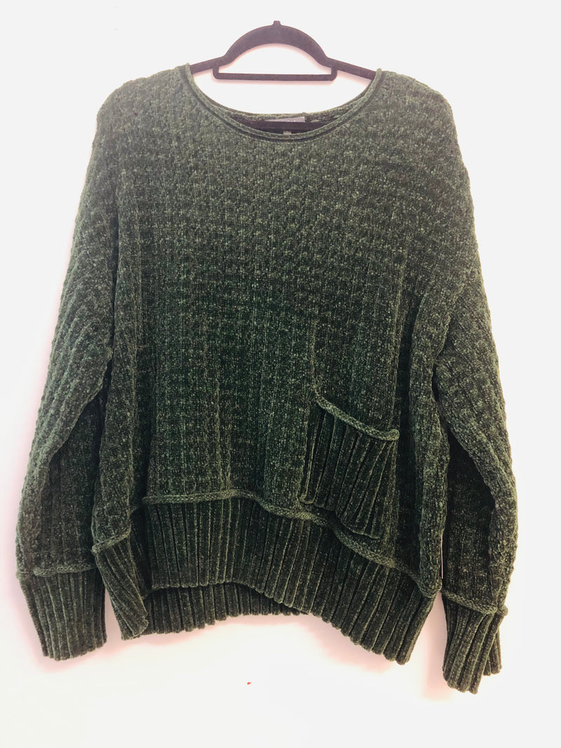 Habitat Sweater Size XL  25% Off