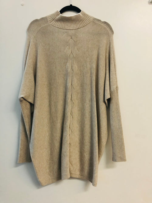 Frank Lyman Sweater Size L 25% Off