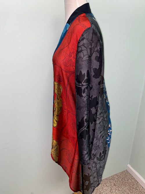 Shenel Silk cover up size XL