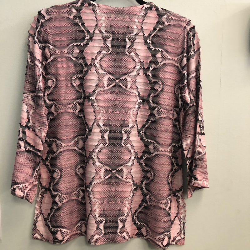 Whimsey Rose top Pink Python print