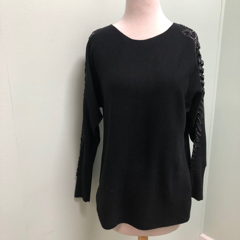 Passioni Sweater Black with sequin embroidery along the sleeves